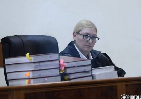 Анна Данибекян отклонила ходатайство адвокатов Кочаяна о самоотводе судьи (прямой эфир)